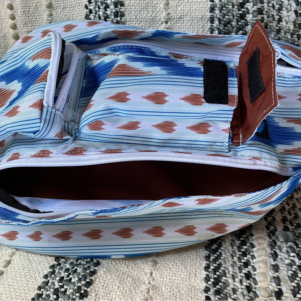 KAVU Ropesling Backpack - Picture 3 of 7